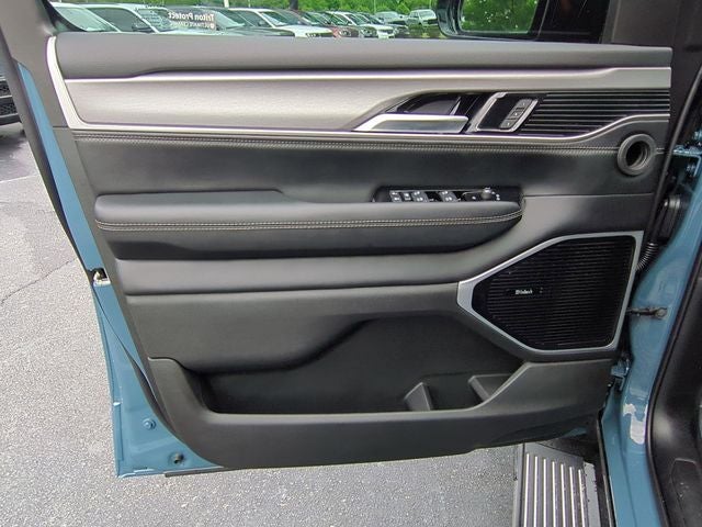 2026 Jeep Grand Wagoneer GRAND WAGONEER LIMITED RESERVE 4X4