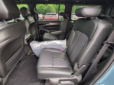 2026 Jeep Grand Wagoneer GRAND WAGONEER LIMITED RESERVE 4X4