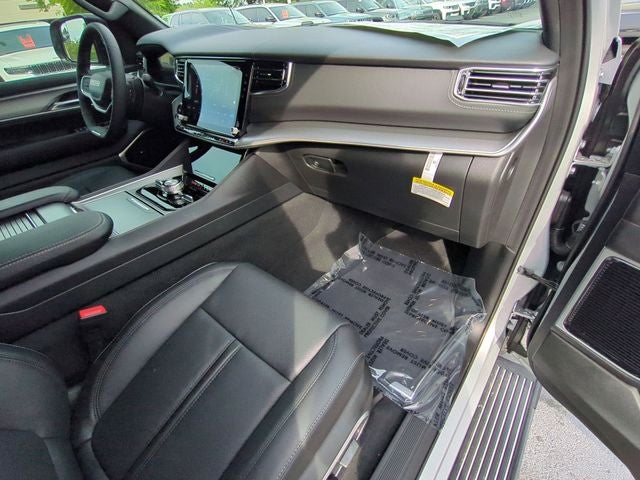 2026 Jeep Grand Wagoneer GRAND WAGONEER LIMITED RESERVE 4X4