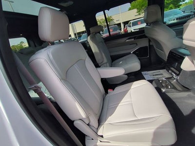 2026 Jeep Grand Wagoneer GRAND WAGONEER LIMITED RESERVE 4X4