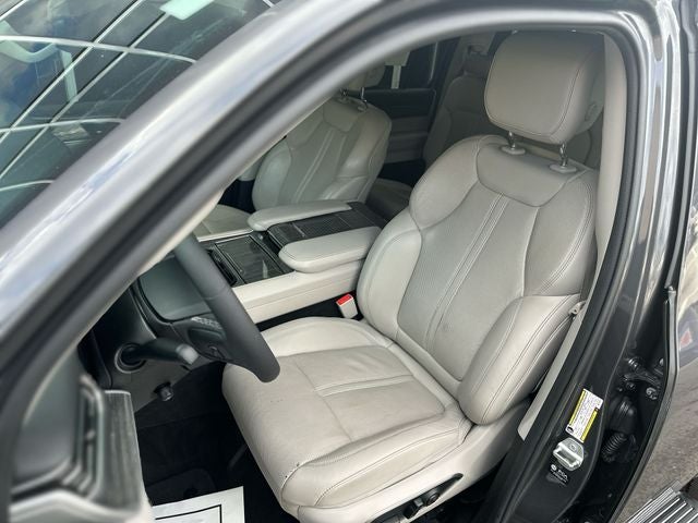 2022 Jeep Wagoneer Series III 4x4