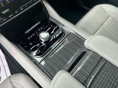 2022 Jeep Wagoneer Series III 4x4