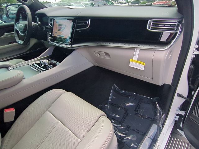 2026 Jeep Grand Wagoneer GRAND WAGONEER SUMMIT OBSIDIAN 4X4