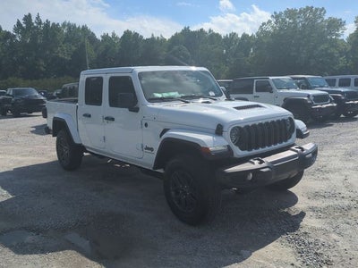 2026 Jeep Gladiator GLADIATOR SPORT S 4X4