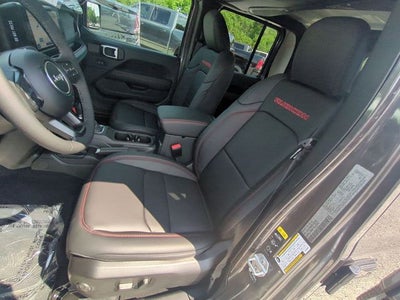 2025 Jeep Gladiator GLADIATOR RUBICON 4X4