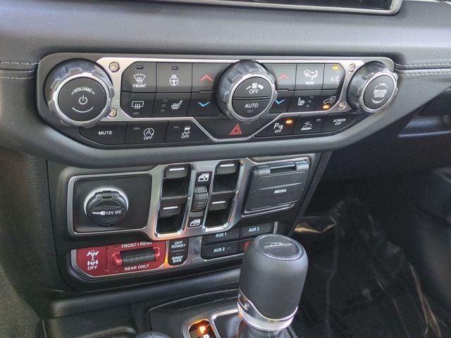 2025 Jeep Gladiator GLADIATOR RUBICON X 4X4