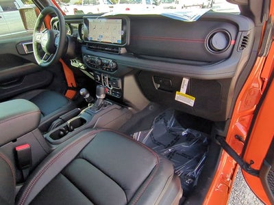 2025 Jeep Gladiator GLADIATOR RUBICON X 4X4