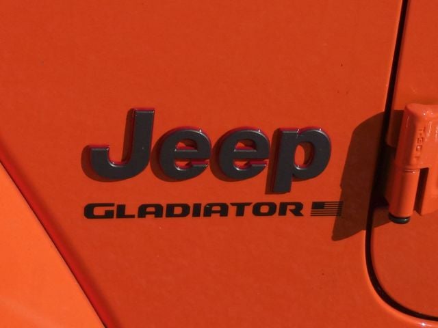 2025 Jeep Gladiator GLADIATOR RUBICON X 4X4