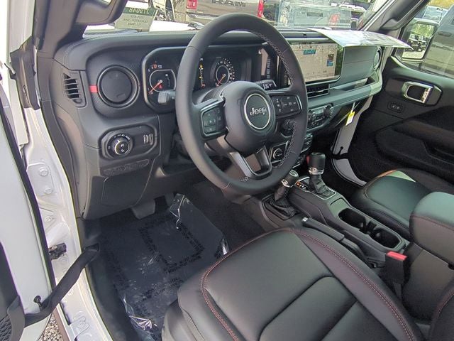 2026 Jeep Gladiator GLADIATOR SHADOW OPS 4X4