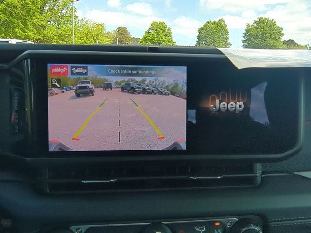 2026 Jeep Gladiator GLADIATOR SHADOW OPS 4X4