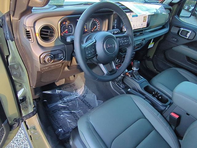 2026 Jeep Gladiator GLADIATOR MOJAVE X 4X4