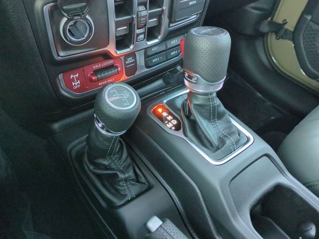 2026 Jeep Gladiator GLADIATOR MOJAVE X 4X4