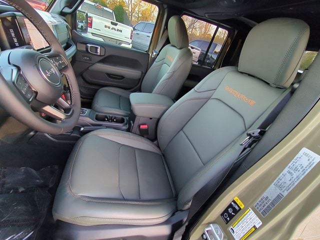 2026 Jeep Gladiator GLADIATOR MOJAVE X 4X4