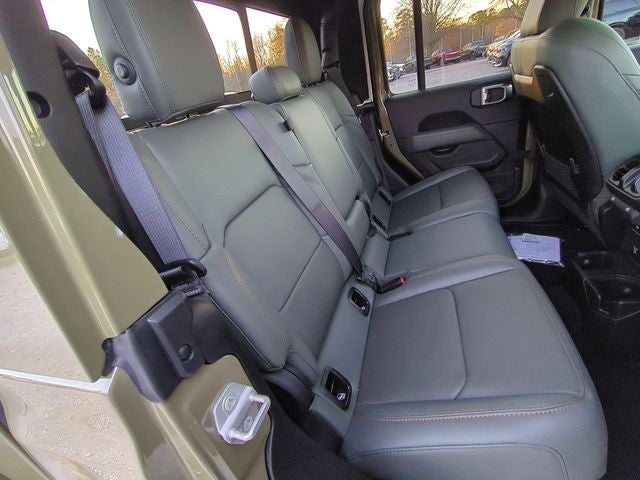 2026 Jeep Gladiator GLADIATOR MOJAVE X 4X4