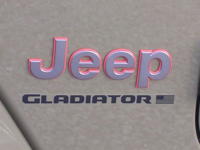 2026 Jeep Gladiator GLADIATOR MOJAVE X 4X4