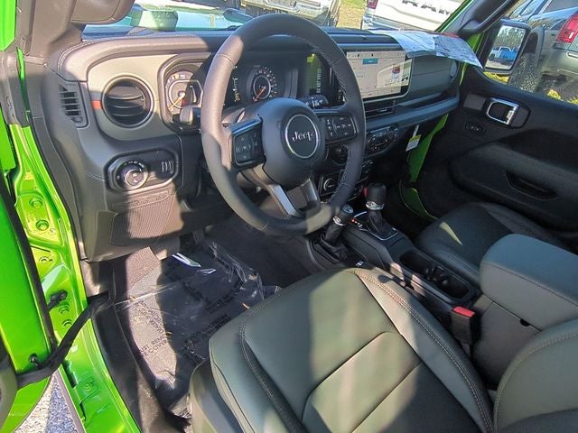 2025 Jeep Gladiator GLADIATOR MOJAVE X 4X4