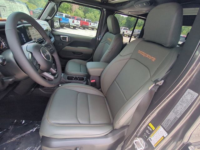 2025 Jeep Gladiator GLADIATOR MOJAVE 4X4