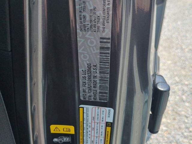 2025 Jeep Gladiator GLADIATOR MOJAVE 4X4