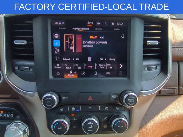 2022 RAM 1500 Laramie Crew Cab 4x2 5'7' Box