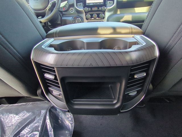 2026 RAM Ram 1500 RAM 1500 EXPRESS QUAD CAB 4X4 6'4' BOX