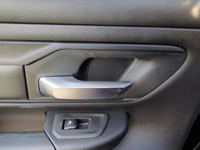 2026 RAM Ram 1500 RAM 1500 EXPRESS QUAD CAB 4X4 6'4' BOX