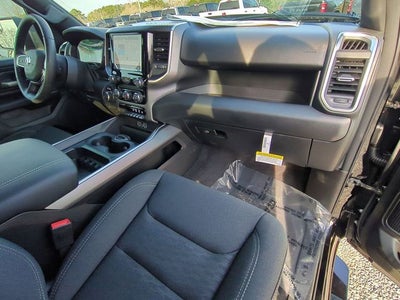 2026 RAM Ram 1500 RAM 1500 EXPRESS QUAD CAB 4X4 6'4' BOX