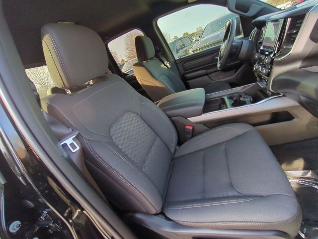 2026 RAM Ram 1500 RAM 1500 EXPRESS QUAD CAB 4X4 6'4' BOX