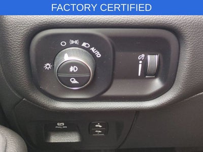 2025 RAM 1500 Big Horn Crew Cab 4x4 5'7' Box