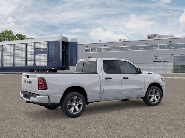 2026 RAM Ram 1500 RAM 1500 EXPRESS QUAD CAB 4X2 6'4' BOX