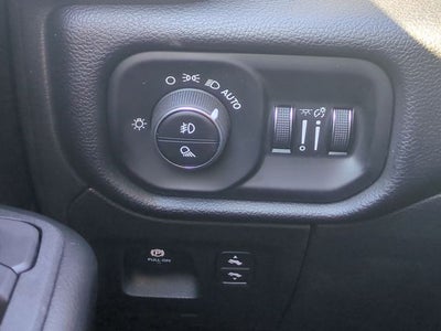 2025 RAM 1500 Big Horn Crew Cab 4x4 5'7' Box