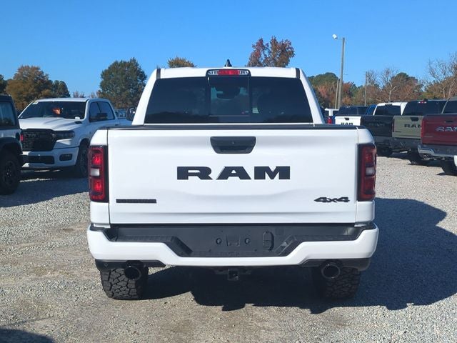 2025 RAM 1500 Big Horn Crew Cab 4x4 5'7' Box