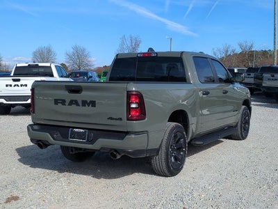 2026 RAM Ram 1500 RAM 1500 EXPRESS CREW CAB 4X4 5'7' BOX