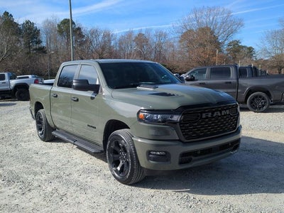 2026 RAM Ram 1500 RAM 1500 EXPRESS CREW CAB 4X4 5'7' BOX