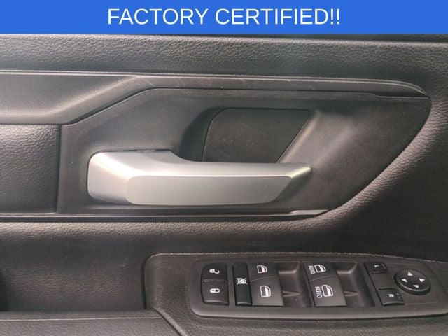 2024 RAM 1500 Tradesman Crew Cab 4x4 5'7' Box