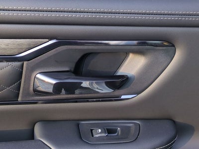 2026 RAM Ram 1500 RAM 1500 LIMITED CREW CAB 4X4 5'7' BOX