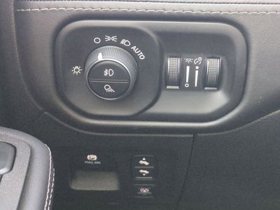 2026 RAM Ram 1500 RAM 1500 LIMITED CREW CAB 4X4 5'7' BOX