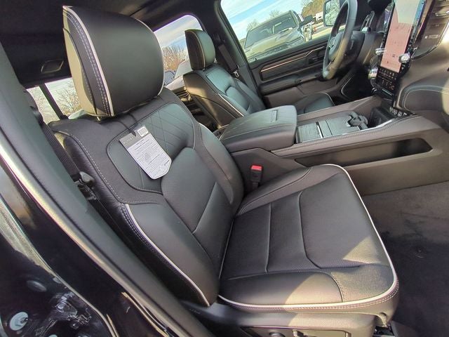 2026 RAM Ram 1500 RAM 1500 LIMITED CREW CAB 4X4 5'7' BOX