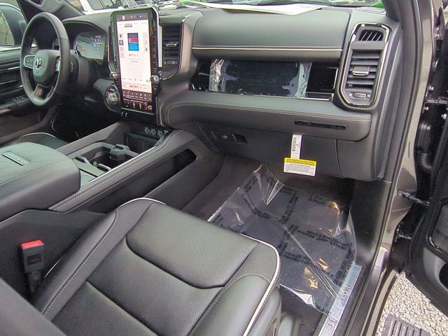 2026 RAM Ram 1500 RAM 1500 LIMITED CREW CAB 4X4 5'7' BOX