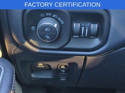 2020 RAM 1500 Limited Crew Cab 4x4 5'7' Box