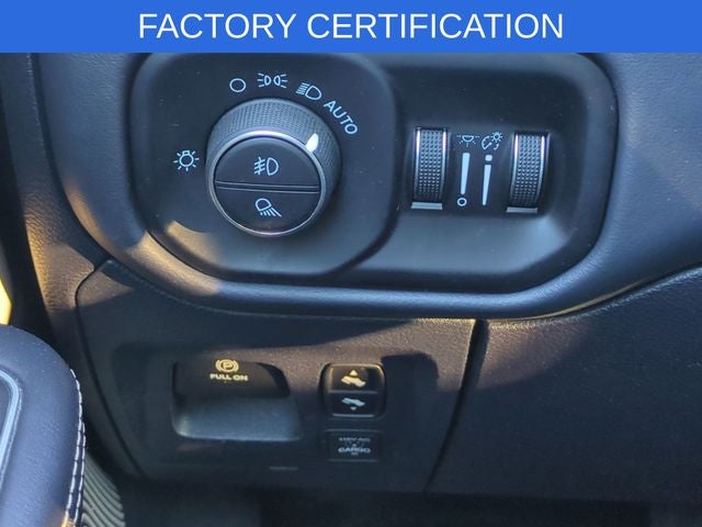 2020 RAM 1500 Limited Crew Cab 4x4 5'7' Box