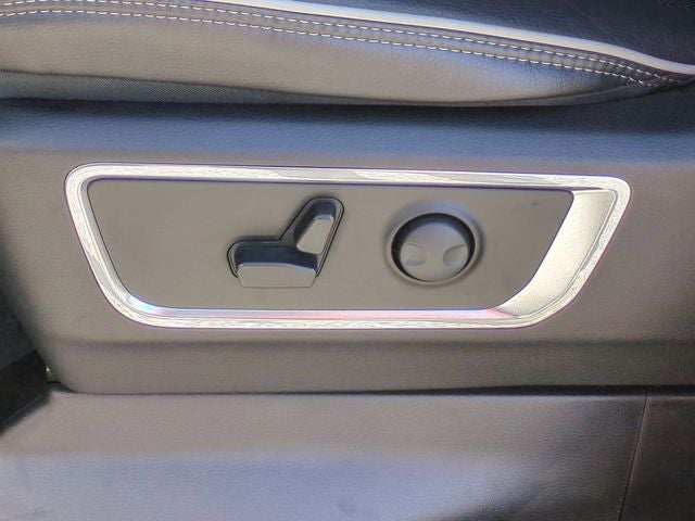 2025 RAM Ram 1500 RAM 1500 LARAMIE CREW CAB 4X4 5'7' BOX