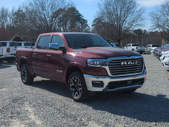 2025 RAM Ram 1500 RAM 1500 LARAMIE CREW CAB 4X4 5'7' BOX