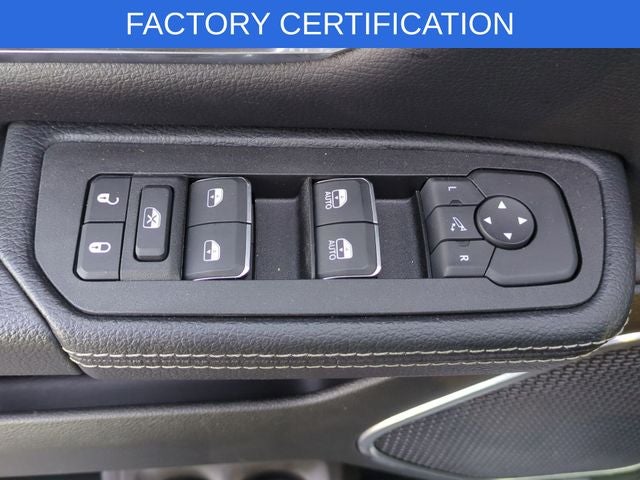 2025 RAM 1500 Laramie Crew Cab 4x4 5'7' Box