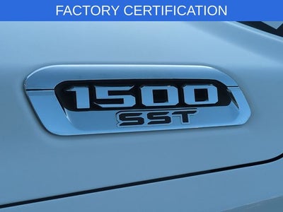 2025 RAM 1500 Laramie Crew Cab 4x4 5'7' Box