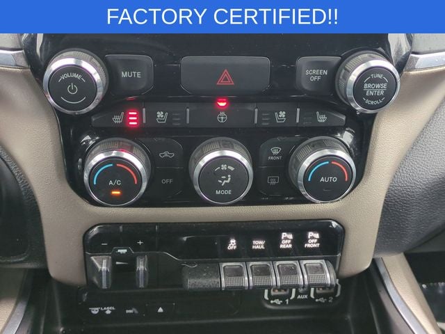 2019 RAM 1500 Laramie Crew Cab 4x4 5'7' Box