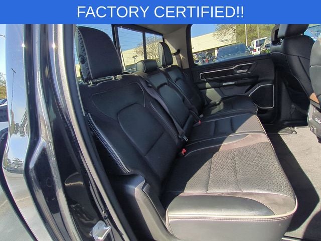 2022 RAM 1500 Laramie Crew Cab 4x4 5'7' Box