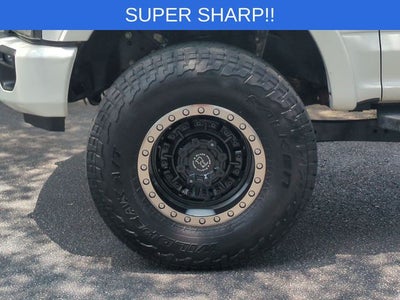 2022 Ford F-350 LARIAT