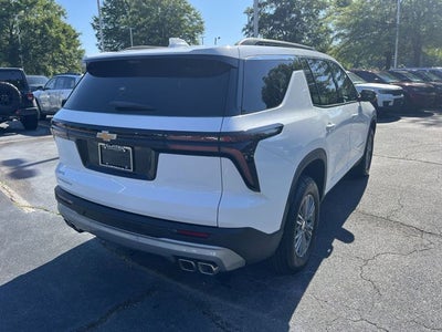 2026 Chevrolet Traverse FWD LT