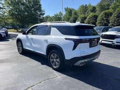 2026 Chevrolet Traverse FWD LT
