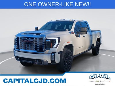 2024 GMC Sierra 2500HD 4WD Crew Cab Standard Bed Denali